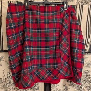Vineyard Vines Plus Merry Plaid Skirt size 22